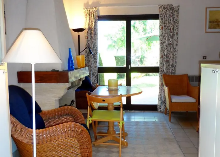 Normand Avec Jardin, Proche Hippodrome, Piscine Chauffee Et Tennis, Parking Prive - Fr-1-487-288 *